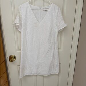 LOFT White Eyelet V-Neck Mini Lace Shift Dress Size 6